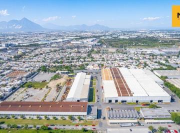 Bodega comercial · 33000m² · Bodega en Renta en San Nicolas