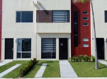Casa en condominio de 4 habitaciones, Acapulco de Juárez · Hermosa Casa en Fracc Puerta del Sol