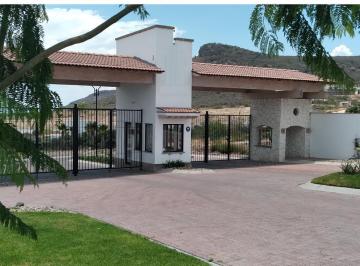Casa · 260m² · 3 Recámaras · 2 Estacionamientos · Casa Venta Querétaro, Cd Maderas Montaña, El Marqués