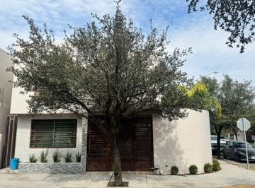 Casa · 143m² · Rmc Casa en Venta en Paraje Santa Rosa en Apodaca Nuevo Leon