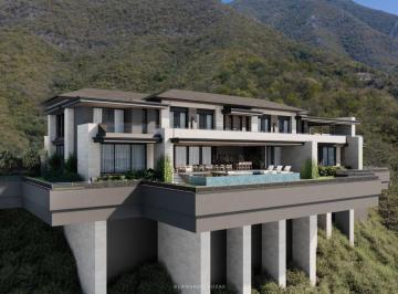 Casa de 5 habitaciones, Monterrey · Casa en Venta en Santiago Las Misiones Club de Golf