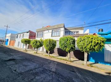 Casa · 412m² · 7 Recámaras · 6 Estacionamientos · Venta de Casa con Departamentos en Puebla Col. Resurgimiento.