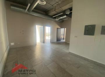 Oficina · 65m² · Oficina en Renta en Distrito V 9a