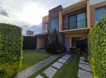 Casa de 4 habitaciones, Jiutepec · C Casa con 124 m² Superficie de Terreno y 4 Dorm. en Venta, Lomas de Jiutepec