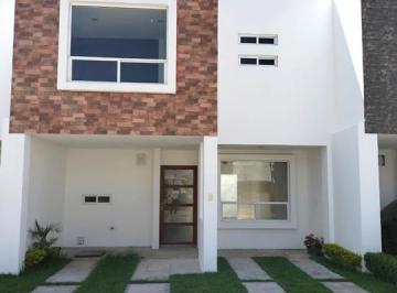 Casa en condominio · 156m² · 3 Recámaras · 2 Estacionamientos · Casa en Fraccionamiento Nuevo León Cerca de Plaza San Diego - Cuautlancingo, Puebla