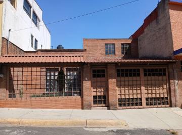 Casa de 3 habitaciones, Naucalpan de Juárez · Comoda Casa de Una Planta, Fraccionamiento con Vigilancia Las 24 Horas, Muy Comunicada