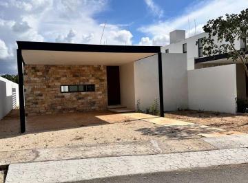 16a2c250e6196a31908354f95704baa52c520862efddbbab62b209f4fc77657b · Casa en Venta Cholul Yucatan