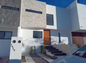 Casa de 4 habitaciones, Querétaro · Casa en Venta Arce Bio – 4 Recámaras + Roof Garden en Bio Grand Preserve