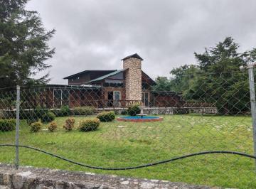 Rancho de 8 habitaciones, Huauchinango · Precioso Rancho de 9 Has con Chalet Amueblado, Granero, Estanque, Bosque de Pinos