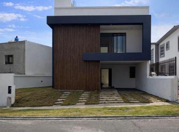 Casa en condominio de 3 habitaciones, Calimaya · Casa en Venta en Villas del Campo, Calimaya