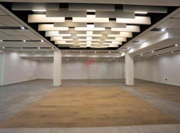 Local comercial , Zapopan · Local Comercial en Renta en Av Guadalupe Zapopan 292 m² Plaza Cibeles.