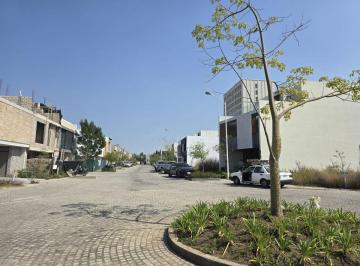 Terreno / Lote , Zapopan · Excelente Terreno en Venta Dentro de Coto en Solares