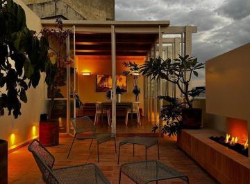 19e2dc27e76221a4907fb3b951688206245fb1d930677e73c49012db9c4b7849 · Penthouse Lujosamente Amueblado I del Valle | Roof Privado, Bar, Gym y Chimenea