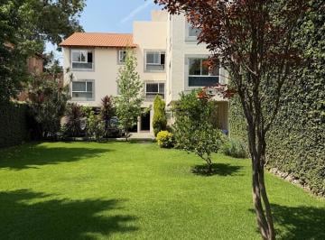 Casa en condominio de 4 habitaciones, Tlalpan · Residencia Cerca de Perisur, Bosque de Tlalpan, Insurgentes Sur con Gran Jardín, Terraza y Bungalow.