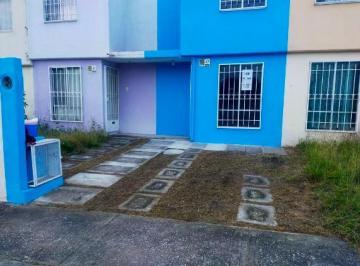 Casa · 44m² · 2 Recámaras · 1 Estacionamiento · Casa en Venta, Cómoda y Bien Distribuida