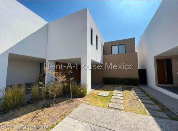 Casa de 3 habitaciones, El Marqués · Renta Casa 3 Habitaciones con Amenidades Zibata Apt