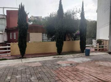 Casa · 258m² · 2 Estacionamientos · Casa en Lomas de Tecamachalco