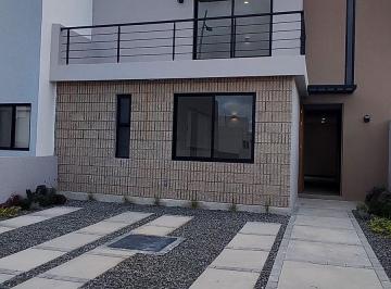 Casa · 163m² · 3 Recámaras · 2 Estacionamientos · Casa en Venta en Zakia Queretaro