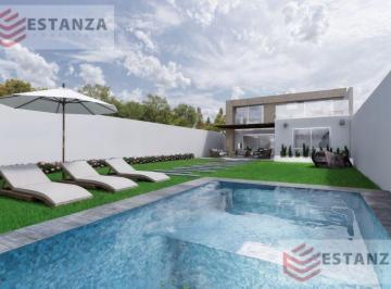 Casa · 111m² · 3 Recámaras · 2 Estacionamientos · Tequesquitengo Casa - Clave Cs315