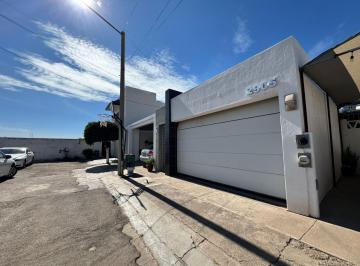 Casa · 2 Recámaras · 2 Estacionamientos · Casa en Venta en Villas del Rio