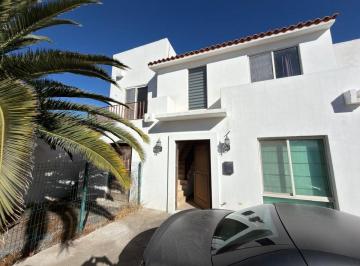 Casa de 3 habitaciones, Saltillo · Casa en Venta Al Norte de La Ciudad – Villas de Guadalupe