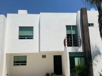 Casa en condominio de 3 habitaciones, San Pedro Cholula · Oportunidad en Cholula Casa por Debajo del Su Precio de Mercado Ideal Inversionista o Airbnb