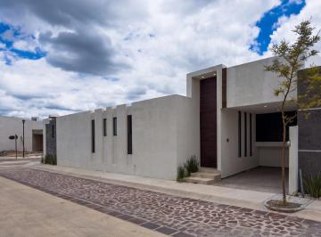 Casa en condominio · 210m² · 3 Recámaras · 1 Estacionamiento · Casa en Condominio de 1 Piso en Viña Antigua Residencial