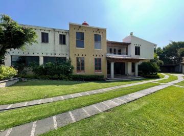 Casa · 600m² · 9 Recámaras · Casa - Cuernavaca
