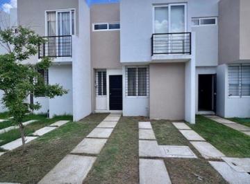 Casa de 3 habitaciones, Zapopan · Casa Renta Jardines del Valle Zapopan 3 Recámaras (Dos en Planta Alta y Una en Planta Baja)