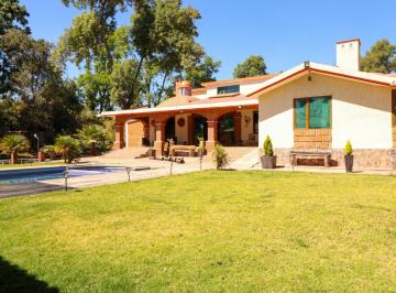 Huerta · 4455m² · 4 Recámaras · Venta de Finca en Villa Guerrero