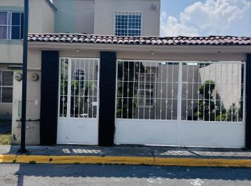 Casa · 97m² · 2 Recámaras · 1 Estacionamiento · Casa en Venta en Temoaya, Rinconada del Valle