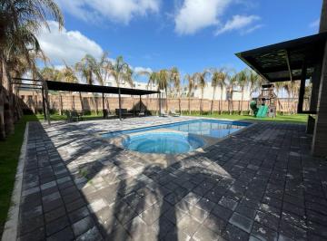 Casa · 106m² · 3 Recámaras · 2 Estacionamientos · Casa en Venta en Lomas de Angelópolis 3