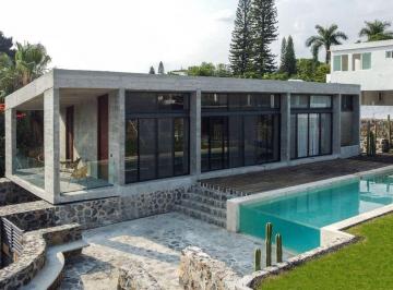 179a8897da25622bf91849dbcf59bde5937f18f0643010e6f6f3d8688c797898 · Casa en Venta en Lomas de Cocoyoc