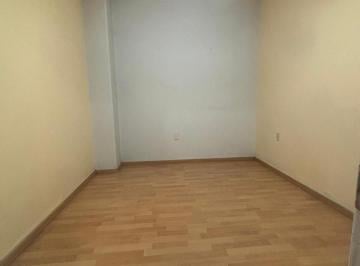 Oficina · 16m² · 1 Estacionamiento · Oficinas en Rena, por La Bombonera