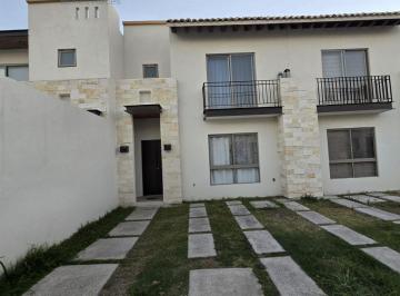 Casa de 3 habitaciones, León · Casa en Venta en Residencial Capellanía, 3 Recámaras y 3 Baños Completos León, Gto.