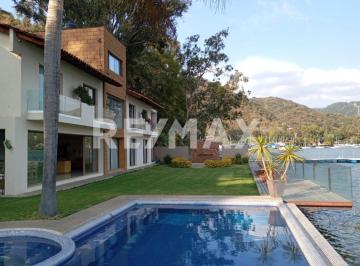 Casa · 607m² · 7 Recámaras · 6 Estacionamientos · Casa en Renta - (4)