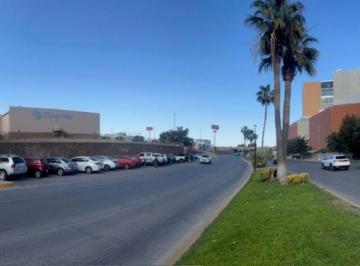 Terreno / Lote , Chihuahua · Terreno (Renta) // Plaza Hollywood de (1,000 a 2,000) m²