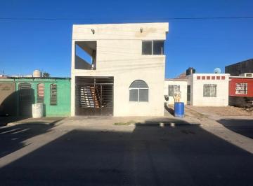 Casa · 182m² · 3 Recámaras · 2 Estacionamientos · Casa en Laderas de San Guillermo