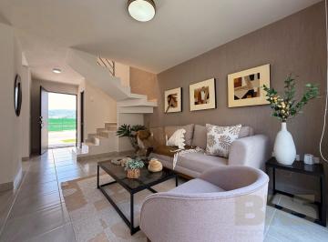 Casa · 99m² · 3 Recámaras · 2 Estacionamientos · Casa en Venta con 3 Recámaras y 2.5 Baños Enfrente de Sonterra Querétaro