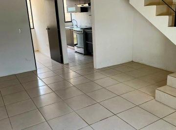 Casa de 3 habitaciones, Tlajomulco de Zúñiga · Casa Venta Vistas Sur El Guaje en Coto 3 Recamaras 2 Baños Tlajomulco de Zúñiga