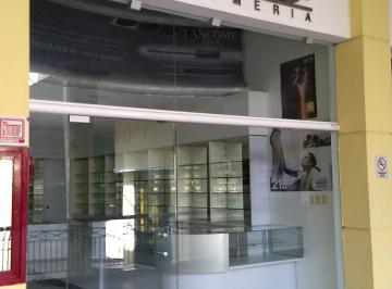 Local en centro comercial , Carmen · Banco Vende Local Comercial en Plaza Real de 58 m² de Superficie en Planta Alta