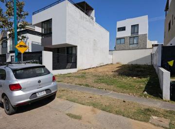Terreno / Lote , Zapopan · Se Vende Terreno de 167 m² en Bosques Vallarta