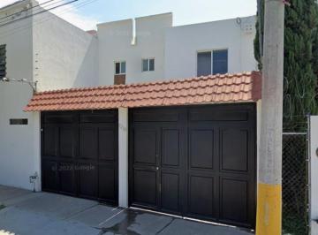 Casa de 3 habitaciones, León · Venta de Casa en Leon, Guanajuato.