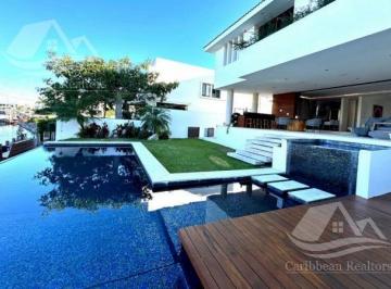 Casa · 780m² · 4 Recámaras · Casa en Venta Puerto Cancun Q Roo