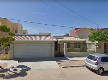 Casa de 5 habitaciones, La Paz · Venta de Casa en La Paz, Baja California Sur.