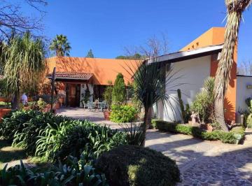 Casa de 3 habitaciones, Tequisquiapan · Casa Campestre de un Piso en Tequisquiapan