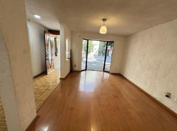 Casa de 3 habitaciones, Coyoacán · Casa en Venta en Insurgentes Cuicuilco, Coyoacán