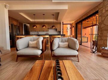 Casa de 3 habitaciones, Chapala · Casa en Venta, en Ajijic con Vista Panorámica Al Lago de Chapala