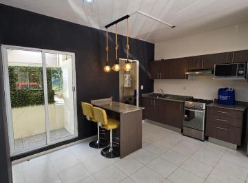 Departamento de 2 habitaciones, Solidaridad · Departamento de 2 Recámaras y 1 Baño en Playa del Carmen a Solo 10 Minutos del Mar