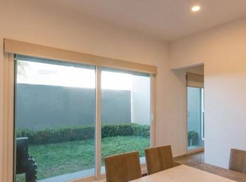 Casa · 3 Recámaras · 2 Estacionamientos · Casa en Venta en Pedregal 1